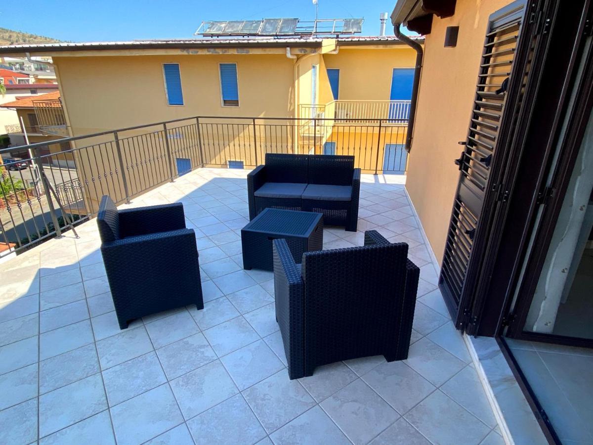 B&B Mediterraneo Torre Melissa Exterior photo